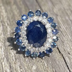 Bague Lady Di saphirs diamants en or 18 carats d’occasion