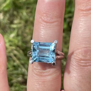 Bague topaze de 17 carats en or 18 carats d’occasion