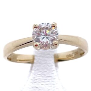 Solitaire diamant de 0,52 carat en or 18 carats d’occasion
