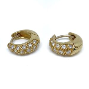 Boucles d’oreilles pavage diamants en or 18 carats d’occasion