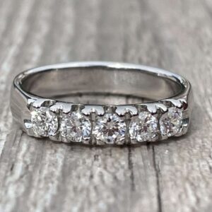 Demi alliance diamants en or 18 carats d’occasion