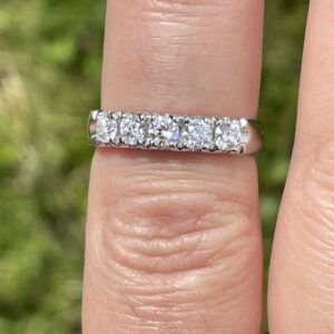 Demi alliance diamants en or 18 carats d’occasion