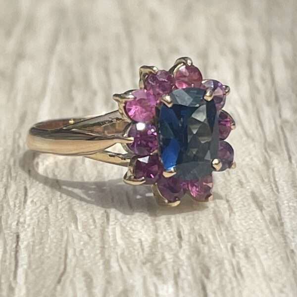 Bague Marguerite Saphir Tourmalines roses or 18 carats occasion