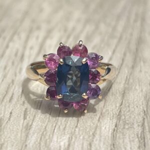 Bague Marguerite Saphir Tourmalines roses en or 18 carats d’occasion