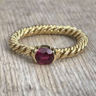 Bague Pomellato en or 18 carats