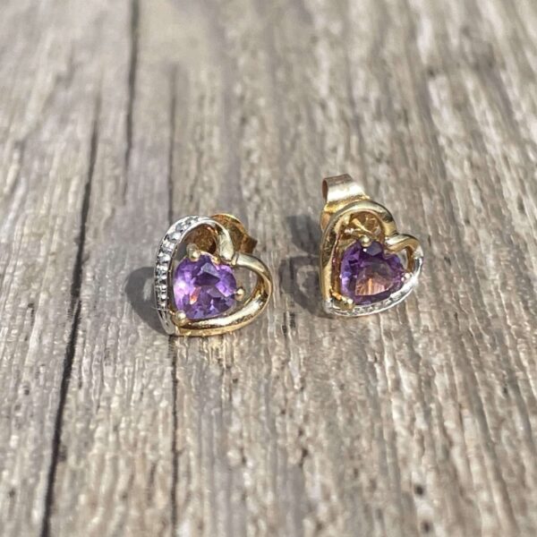 Puces d’oreilles amethystes or 18 carats occasion