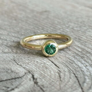 Solitaire émeraude en or 18 carats d&rsquo;occasion