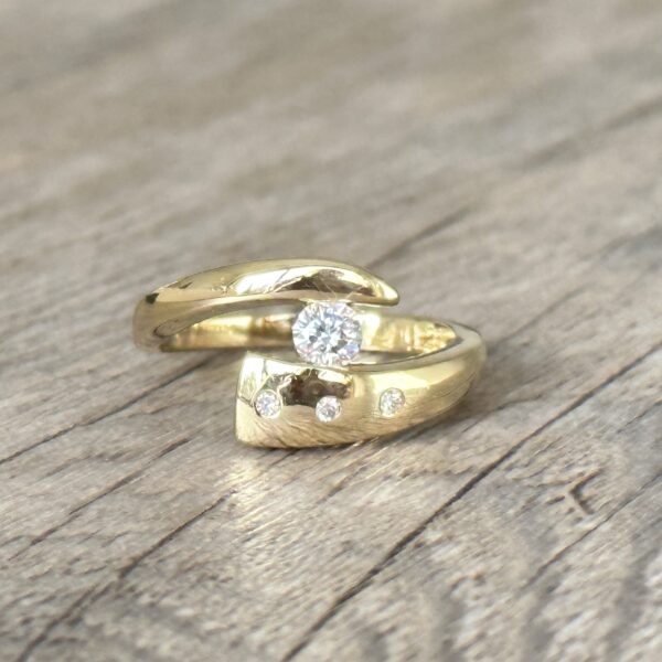 Solitaire diamants or 18 carats occasion