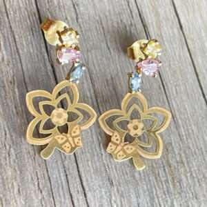 Boucles d’oreilles motif fleur en or 18 carats d’occasion