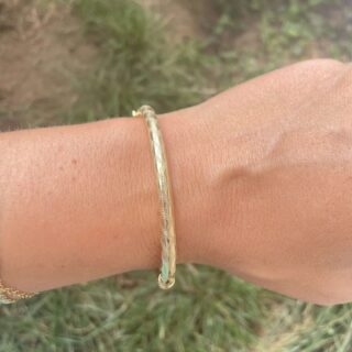 Bracelet jonc en or 18 carats d&rsquo;occasion