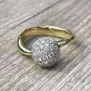 Bague boule diamantée en or 18 carats d’occasion