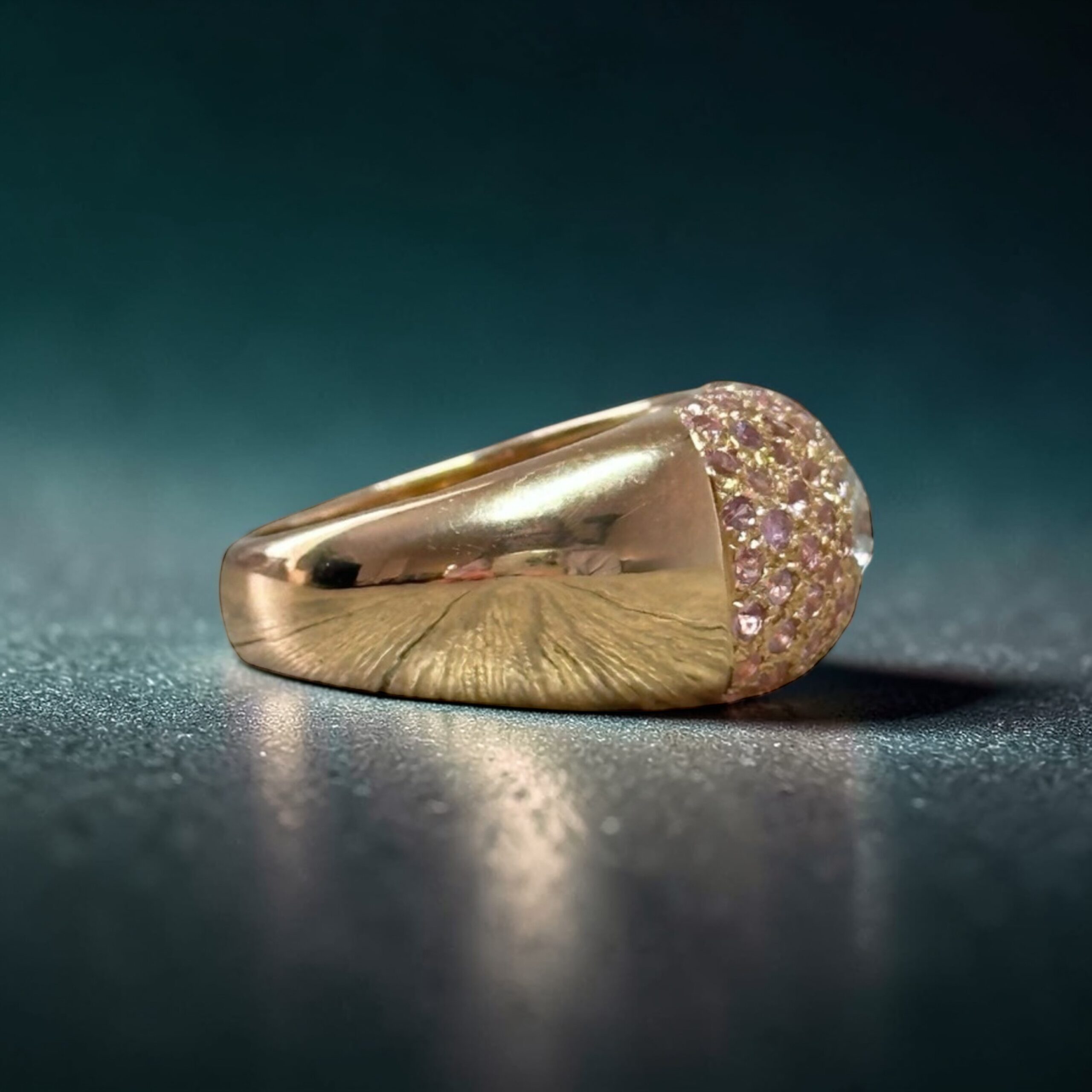 Bague dôme or rose 18 carats diamant 0.50 ct pavage saphirs roses | Des Bijoux en Or Bague dôme or rose 18 carats diamant 0.50 ct pavage saphirs roses – Image 5