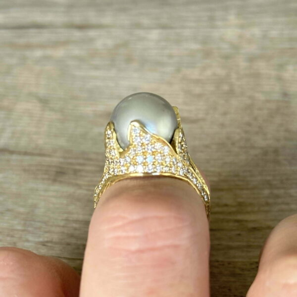 Bague Samira 13 perle de Tahiti diamants or 18 carats