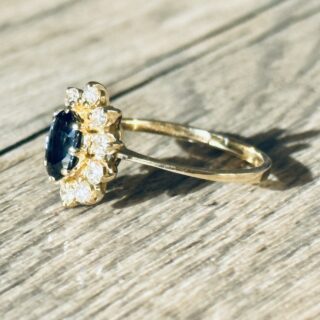 Bague Marguerite saphirs diamants en or 18 carats d&rsquo;occasion