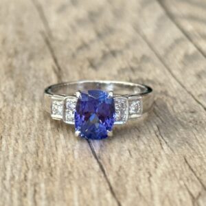 Bague Tanzanite diamants en or 18 carats d’occasion