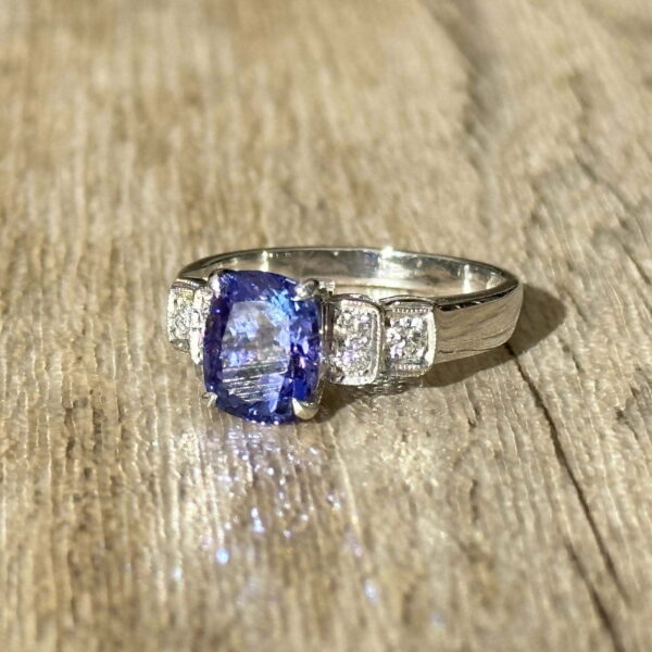 Bague Tanzanite diamants or 18 carats occasion