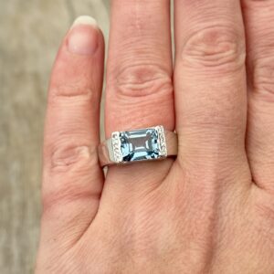 Bague topaze diamants en or 18 carats d’occasion