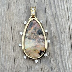 Pendentif opale diamants en or 18 carats d’occasion