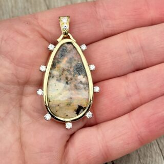 Pendentif opale diamants en or 18 carats d&rsquo;occasion