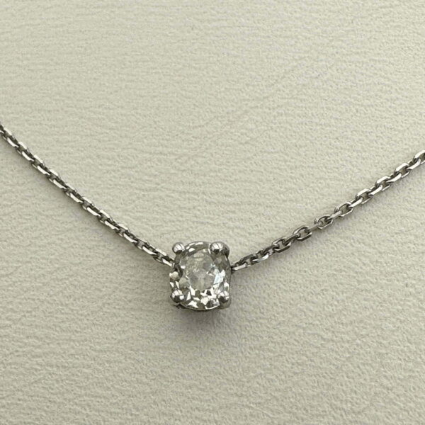 Collier diamant coussin en or 18 carats