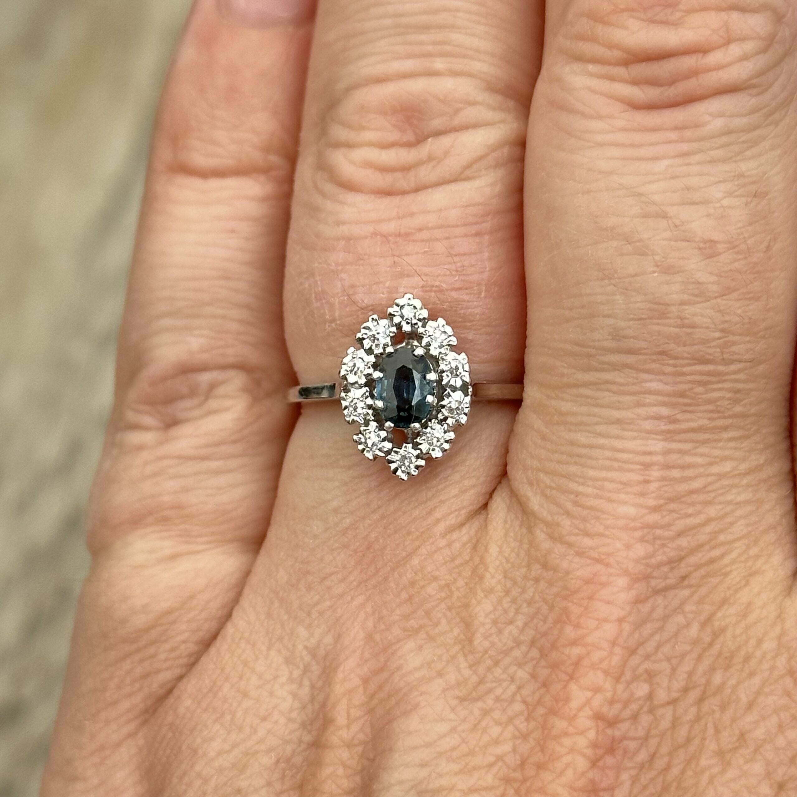 Bague Marguerite En Or 18 Carats - Pierre Zircon Vert - Taille 56 - Occasion - Marque Cléor