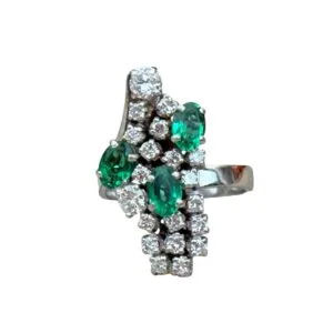 Bague émeraudes diamants en or 18 carats