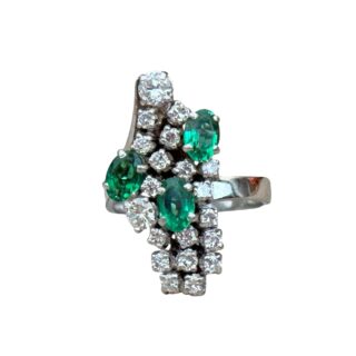 Bague émeraudes diamants en or 18 carats