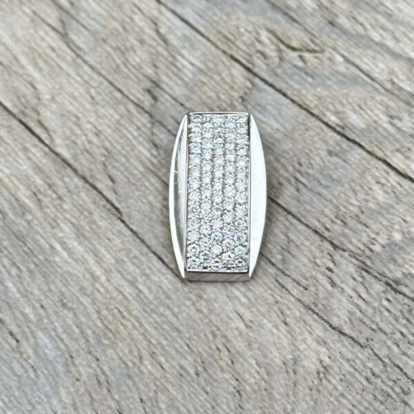 Pendentif pavage diamant or 18 carats