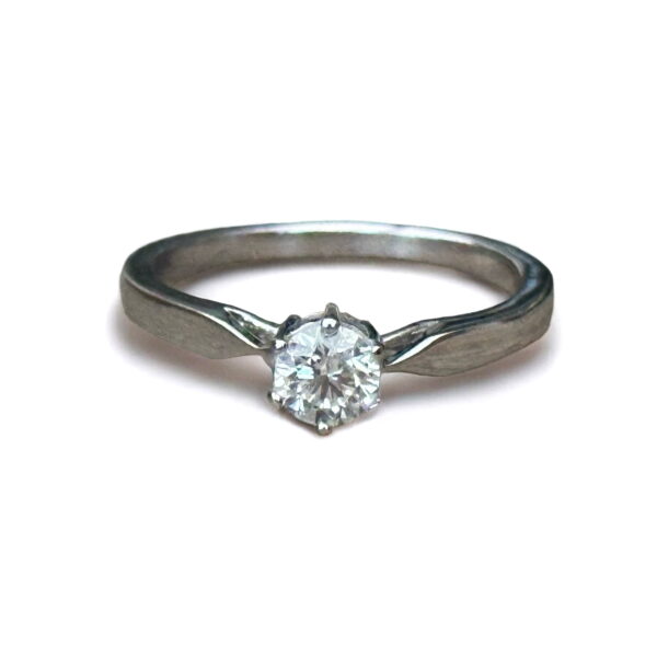 Solitaire en or blanc 18 carats d'occasion