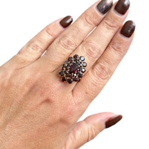 Bague marquise en or rose 18 carats