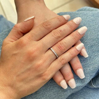 Demi alliance en or blanc 18 carats d’occasion