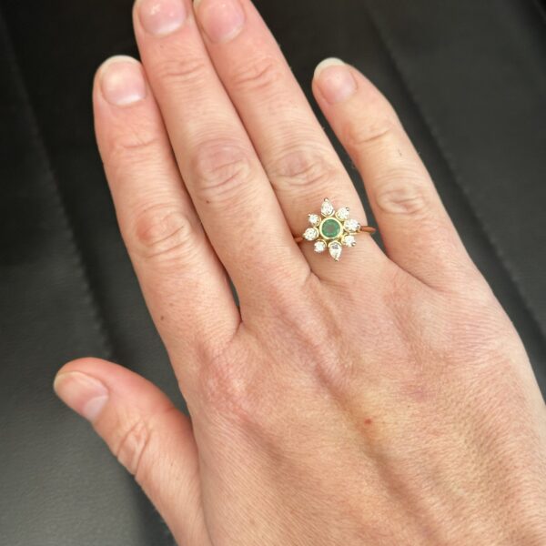 Bague marguerite en or 18 carats d'occasion