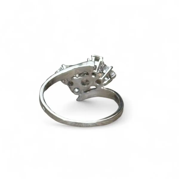 Bague en or 18 carats d'occasion avec diamants