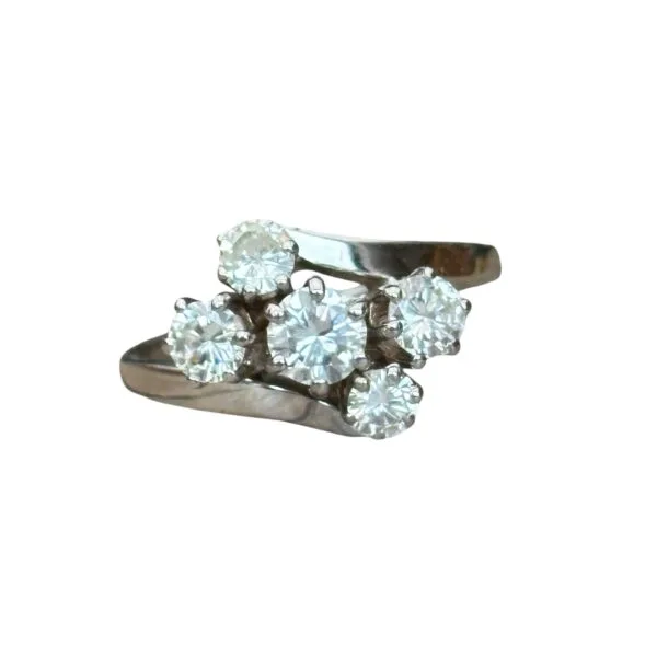 Bague en or 18 carats d'occasion avec diamants