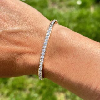 Bracelet jonc diamants en or 18 carats