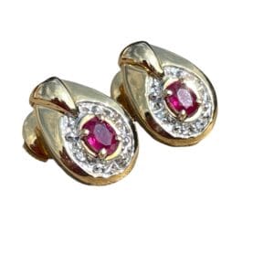 Boucles d’oreilles rubis diamants en or 18 carats d’occasion