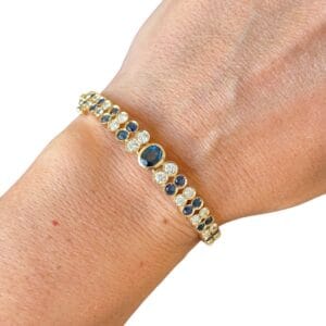Bracelet Jonc Serti de Saphirs et Diamants