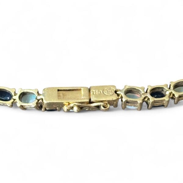 Bracelet sertie de saphirs et opales