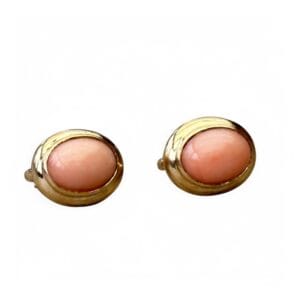 Boucles d’oreilles corail peau d’ange en or 18 carats