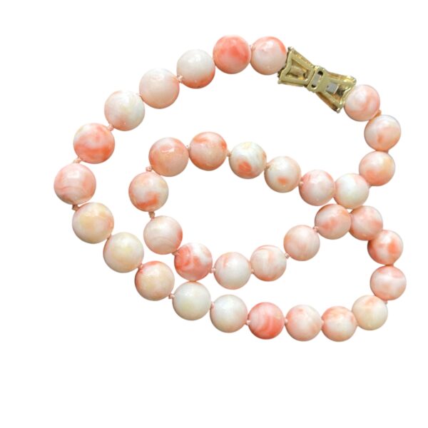 Collier en Perles de Corail Peau d'Ange