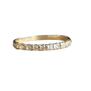 Demi-alliance en or jaune 18 carats et diamants