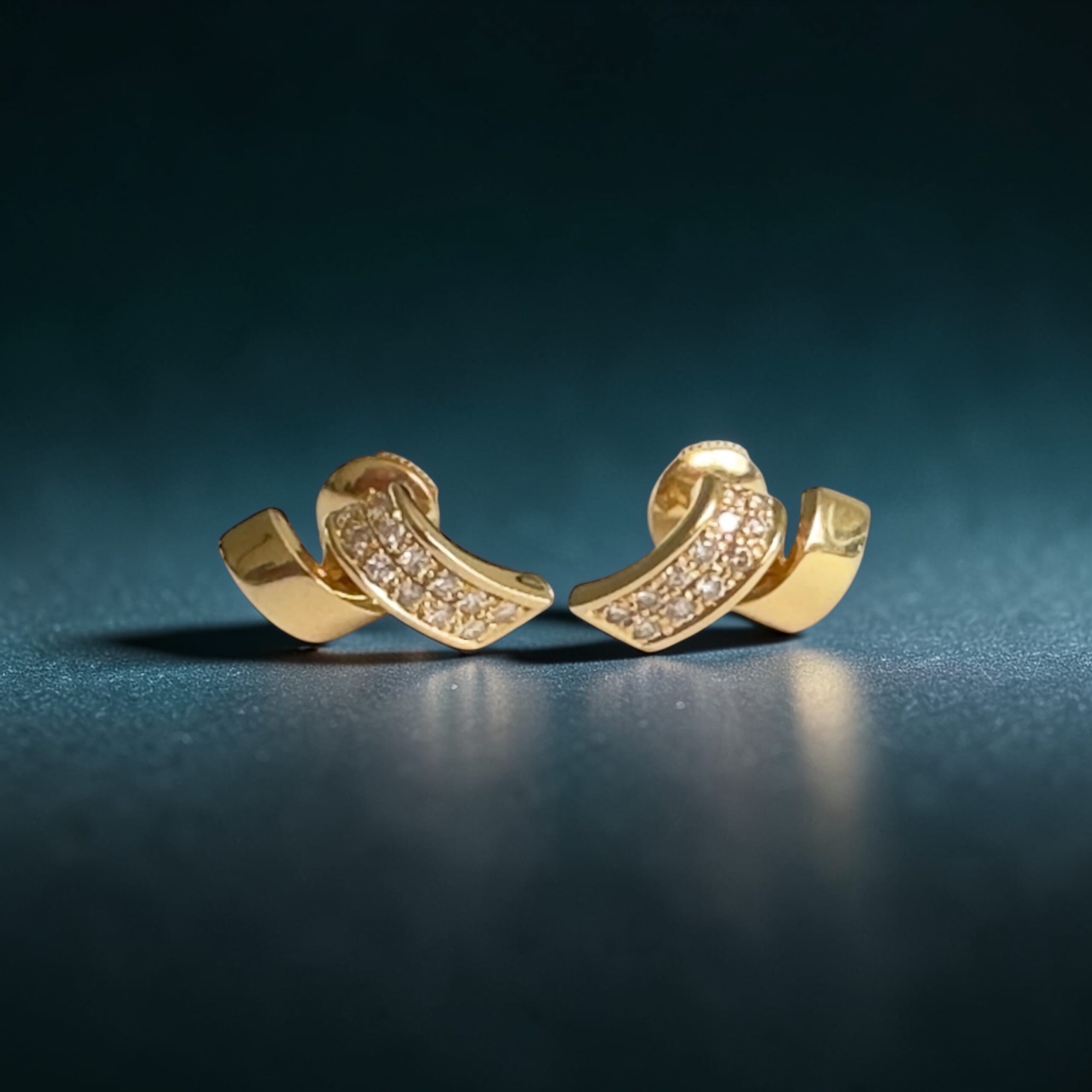 Boucles d’oreilles diamant 0,24 carat or jaune 18 carats fermoirs Alpa | Des Bijoux en Or Boucles d’oreilles diamant