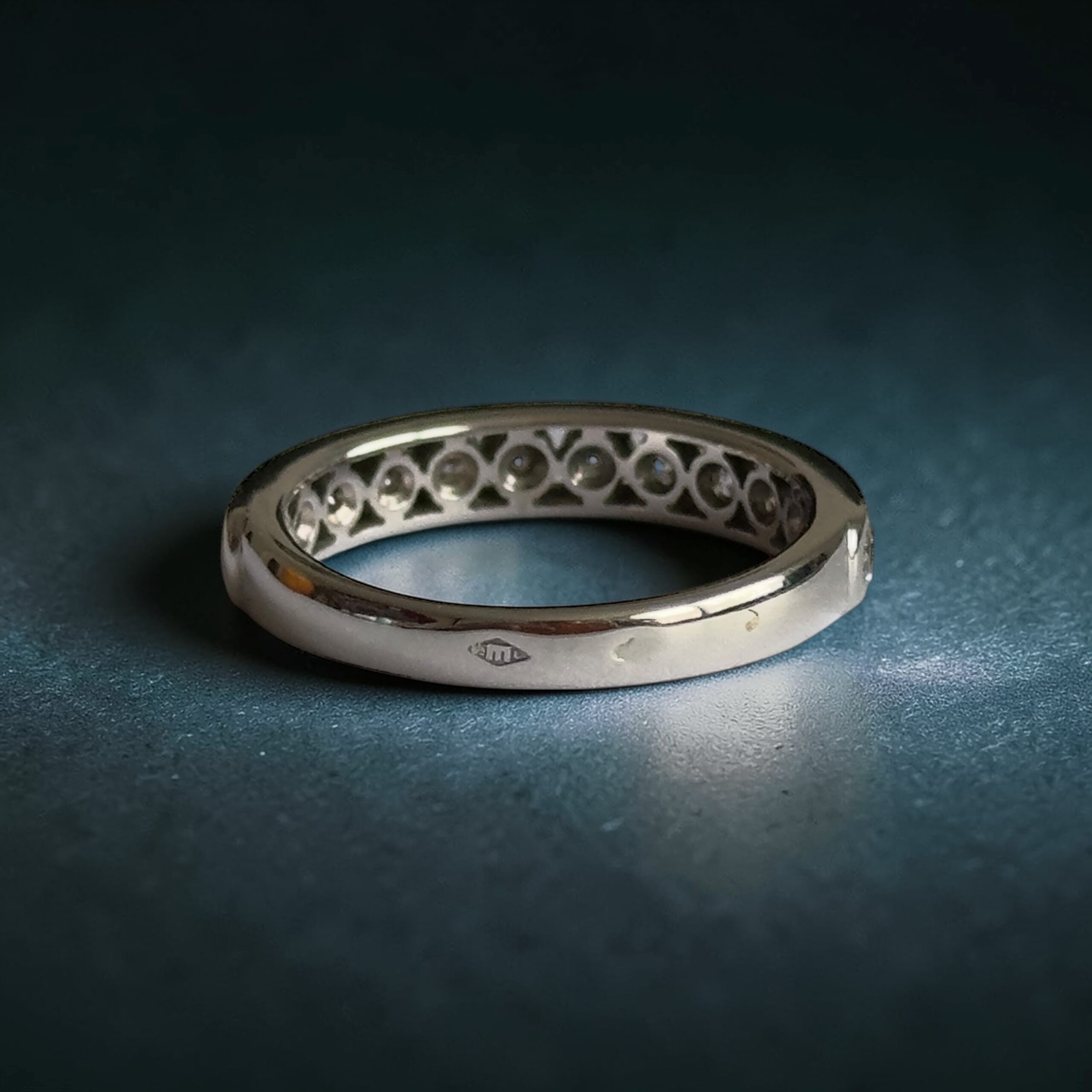 Demi-alliance diamants 0,60 carat HSI en or blanc 18 carats | Des Bijoux en Or poincon or 18 carats bague diamant